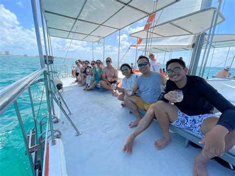 Octopus sailing charters - Octopus Sailing Charters: Captain Geo and crew were amazing aboard the Octopus. Check-in was easy, you take a small boat out to the catamaran and - See 2,694 traveller reviews, 15,496 candid photos, and great deals for Palm - …